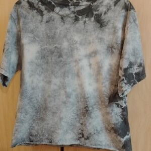 Stylish  Gray Tie-Dye Short Sleeve Top